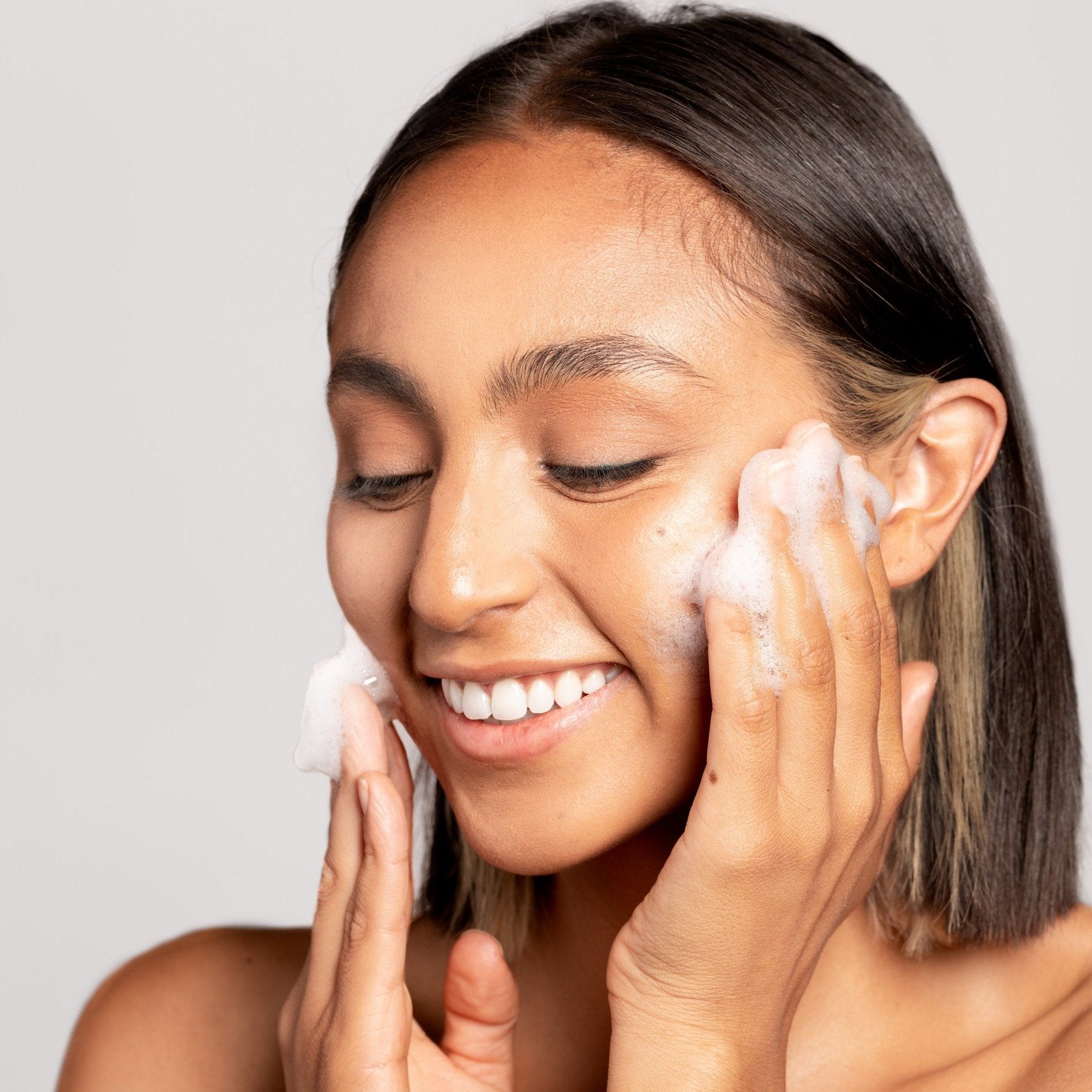 RETAIL - the MAX™ facial cleanser - 118ml - M-200